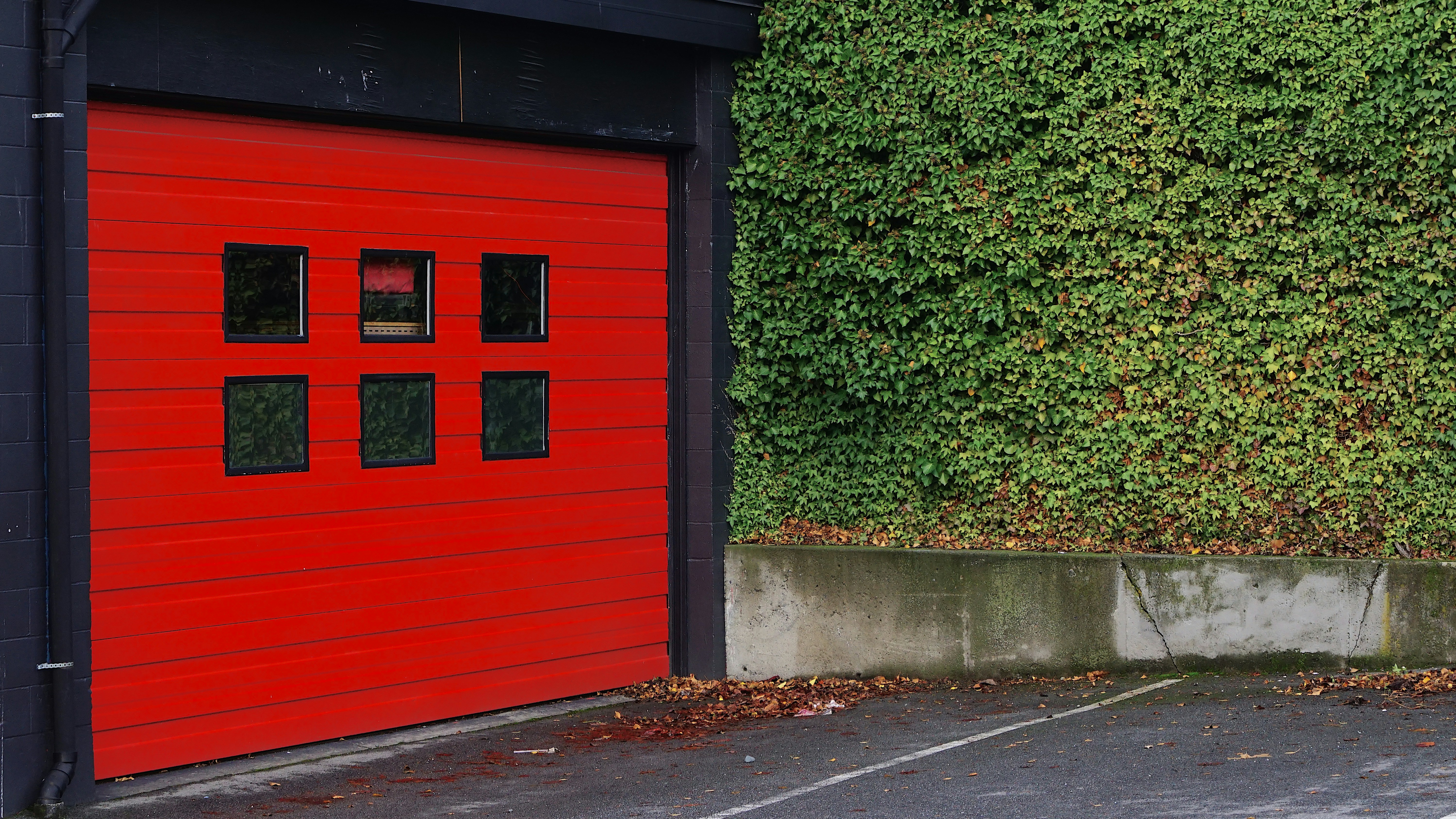 Emergency garage door service call